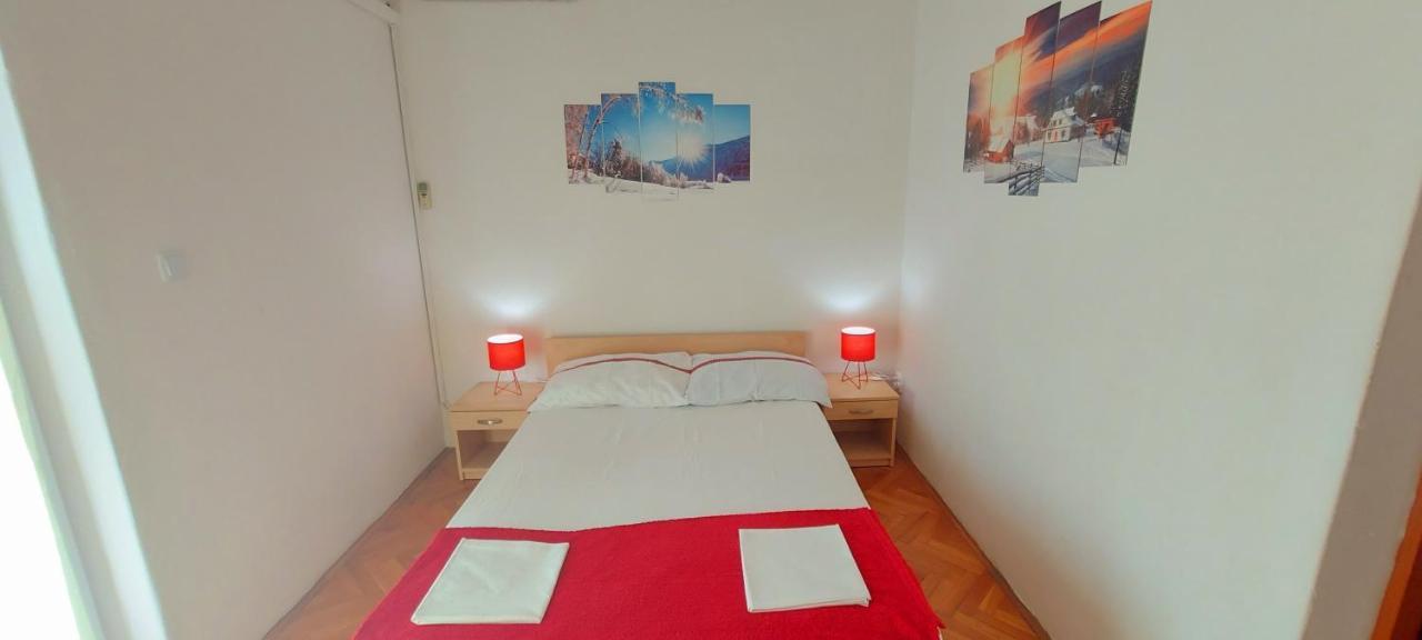 Apartmani Andrija Zivogosce Exterior photo
