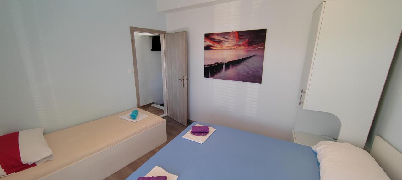 Apartmani Andrija Zivogosce Exterior photo